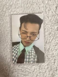 ATEEZ 4枚セットのサムネイル