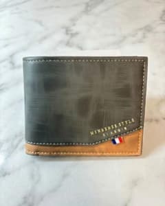 財布　メンズ　レザーのサムネイル