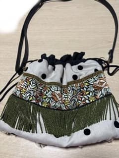 ハンドメイド　ドット柄刺繍ショルダーバッグのサムネイル