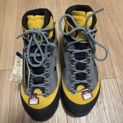 新品 mont-bell マウンテンクルーザー600 24.0cmのサムネイル