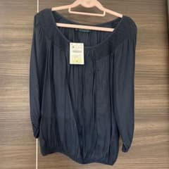 ZARA トップス　未使用のサムネイル