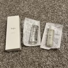 【新品・未使用】　lujo クリアアップファンデーション おまけ付のサムネイル