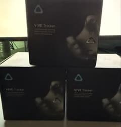 VIVE Tracker 3個セット　新品未開封のサムネイル