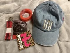 浜崎あゆみ×MFC グッズセット CAP バングル 浜崎あゆみ×MFC グッズセット CAP バングル - メルカリ