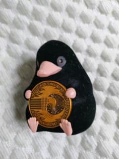 ファンタビ　二フラー　ベビーニフラー　ブラック　ガチャ　マホウドコロ