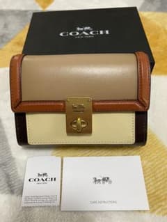coach 折財布　かみこ様専用のサムネイル