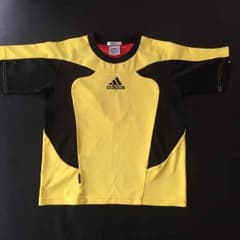 yuyu様専用。130㎝ サッカーシャツ2枚のサムネイル
