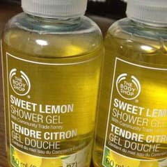 The body shop 3つ500円✳︎のサムネイル