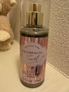 Bath & Body Works Champagne Toastのサムネイル
