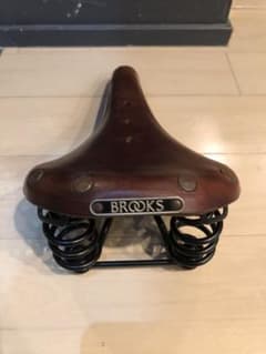 BROOKS サドルのサムネイル