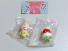 boiboi スイーツフィギュアコレクション　白いちご　さくらんぼ　ガチャ