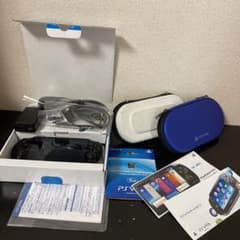 PlayStation®Vita クリスタル・ブラック Wi-Fiモデル PC…のサムネイル