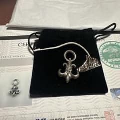確実正規品クロムハーツラージフレアのサムネイル