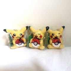 韓国限定】ポケモン ピカチュウ マスコットキーホルダー 3種セット