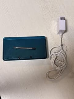 Nintendo 3DS 本体 青　動作確認済み　充電器付きのサムネイル