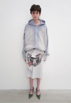 OPEN Yy♡YY HUG&HEART CUTOUT SKIRT♡正規品 - メルカリ