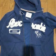 アバクロのパーカー♪のサムネイル