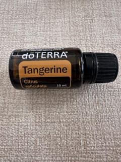 新品未使用 ドテラdoTERRAタンジェリンのサムネイル