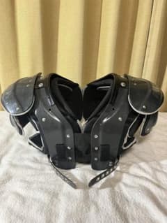 Douglas アメリカンフットボール ショルダーパッド 16-17 XS - メルカリ
