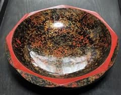伝統工芸 津軽塗 唐塗 八角菓子鉢 20cm 盛鉢 大鉢 朱縁 漆器 - メルカリ