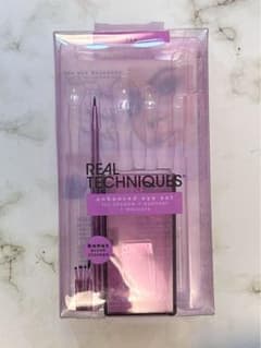Real Techniques ブラシ＆スタンドのサムネイル