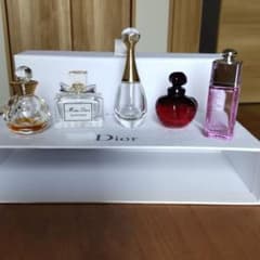 Dior 空ボトル ミニ香水セットのサムネイル