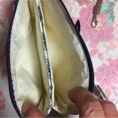 なお様ローラアシュレイ新品ポーチのサムネイル