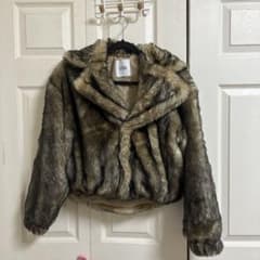 GYDA フェイクファーショートコートのサムネイル