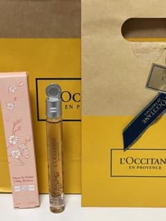 ロクシタン チェリーブロッサム オードトワレロールタッチ 10mlのサムネイル