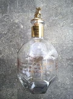 インテリアに♪】Blanton's シングルバレル バーボン 750ml空瓶 - メルカリ