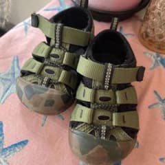 KEEN キーン サンダル　13.5cmのサムネイル