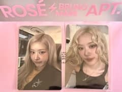 ROSÉ Blackpink ロゼ　トレカ 2枚　ポップアップ 限定　Rosieのサムネイル