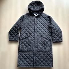Barbour ブラック キルティング オーバーサイズ フード付きロング 