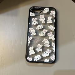 CASETiFY iPhoneケース うさぎ柄のサムネイル