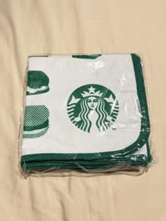 Starbucks 2024福袋ピクニックマット