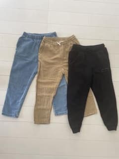 ZARAキッズ　パンツ3セットのサムネイル