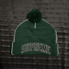 supreme ニット帽 ビーニー ボンボン付き Supreme ニット帽 ポンポン付き - メルカリ