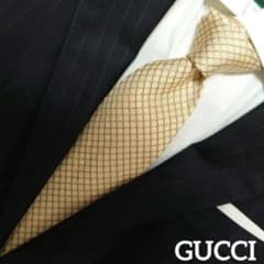 【urakoma様専用】GUCCI GG柄 ネクタイ ベージュのサムネイル