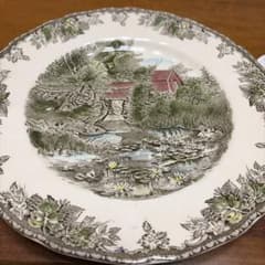 Johnson Bros The Friendly Village 皿のサムネイル