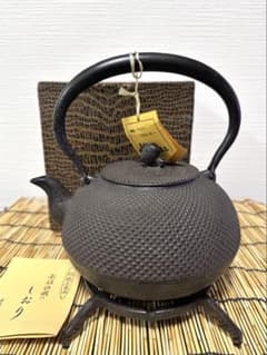 未使用品、供箱、栞付 南部名人雅泉造 20型アラレ 南部鉄瓶 南部鉄器