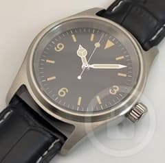 全てはここから始まる【国産S社NH35搭載/新品】防水性能200m 