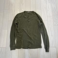 UNIQLO ユニクロ ヘンリーネック ワッフル 長袖 カーキ Lのサムネイル