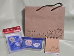 ラッコ ハチワレ ジッパー袋＆ビニールポーチ＆メモ帳＆ 紙袋 4点セットのサムネイル