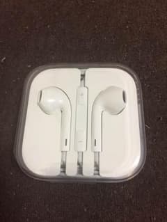 iphoneイヤホン(正規品)のサムネイル