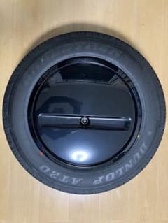 【2024年新車外し】ジムニーシエラ用純正背面タイヤ 195/80R15 96Sのサムネイル