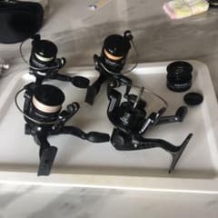 スピニングリール HW2000 4台セットのサムネイル