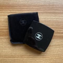 CHANEL アイシャドウパレット (レ キャトル オンブル)のサムネイル