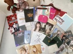 ★みどり様専用ページ★神田沙也加さんサイン色紙&グッズまとめ売り　カノンのサムネイル