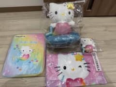 サンリオ 1番くじ ハローキティ 人魚　3点のサムネイル