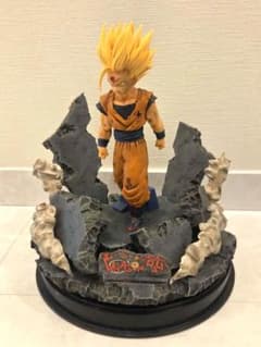 ドラゴンボール ジオラマ 孫悟飯 少年期 フィギュア 出陣 - メルカリ